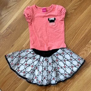 Minnie Mouse tutu outfit